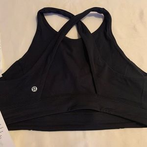 NWT Lululemon Simply Bare Bra-Size 10 Black